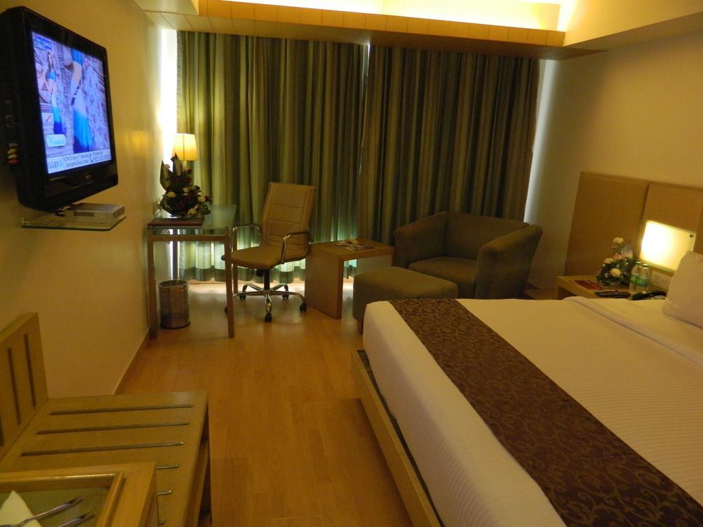 Park Maple Hotel Amritszár Kültér fotó