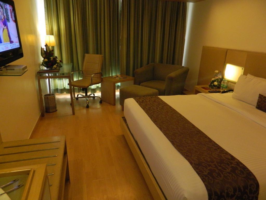 Park Maple Hotel Amritszár Kültér fotó