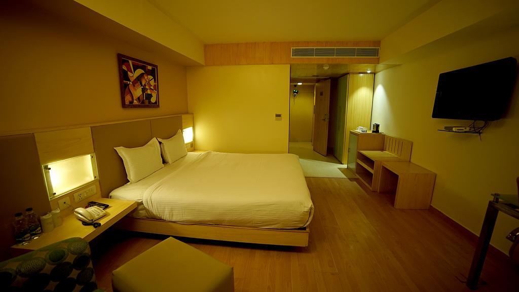 Park Maple Hotel Amritszár Kültér fotó